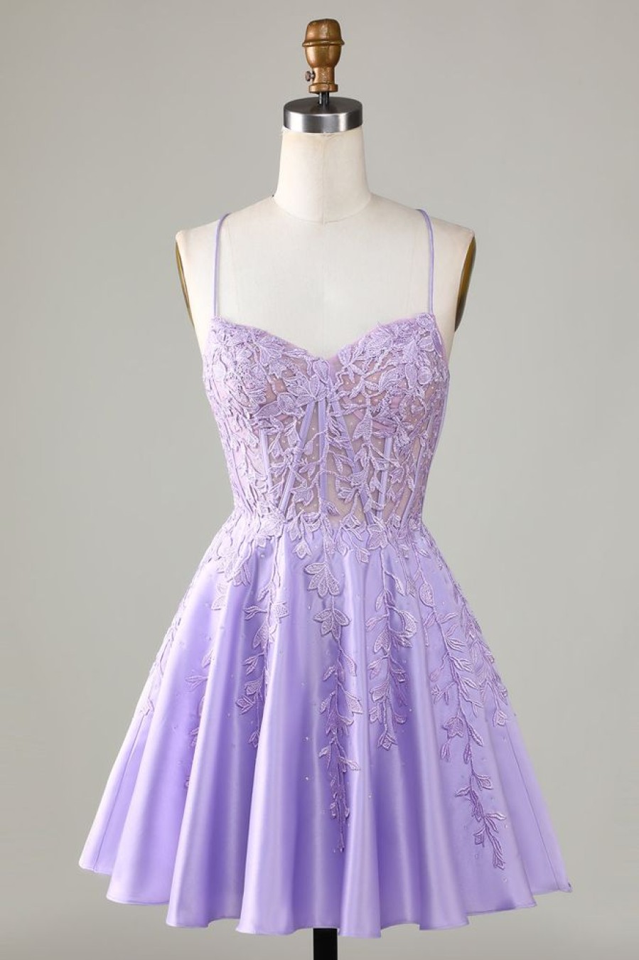 Homrain Lilac A-Line Halter Backless Short Homecoming Dress With Lace | Purple Hoco Dresses