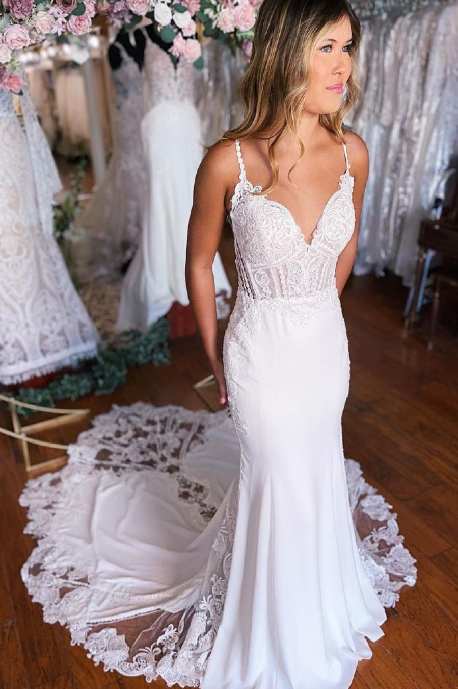 Homrain Boho Mermaid Spaghetti Straps Long Wedding Dress With Lace | Beach Wedding Dresses