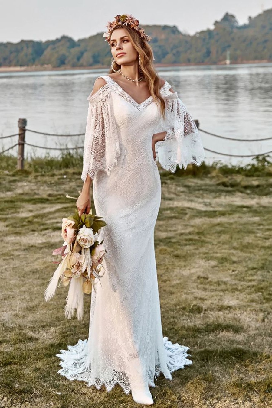 Homrain Lace Cold Shoulder Mermaid Cape Sleeve Boho Wedding Dress | Beach Wedding Dresses