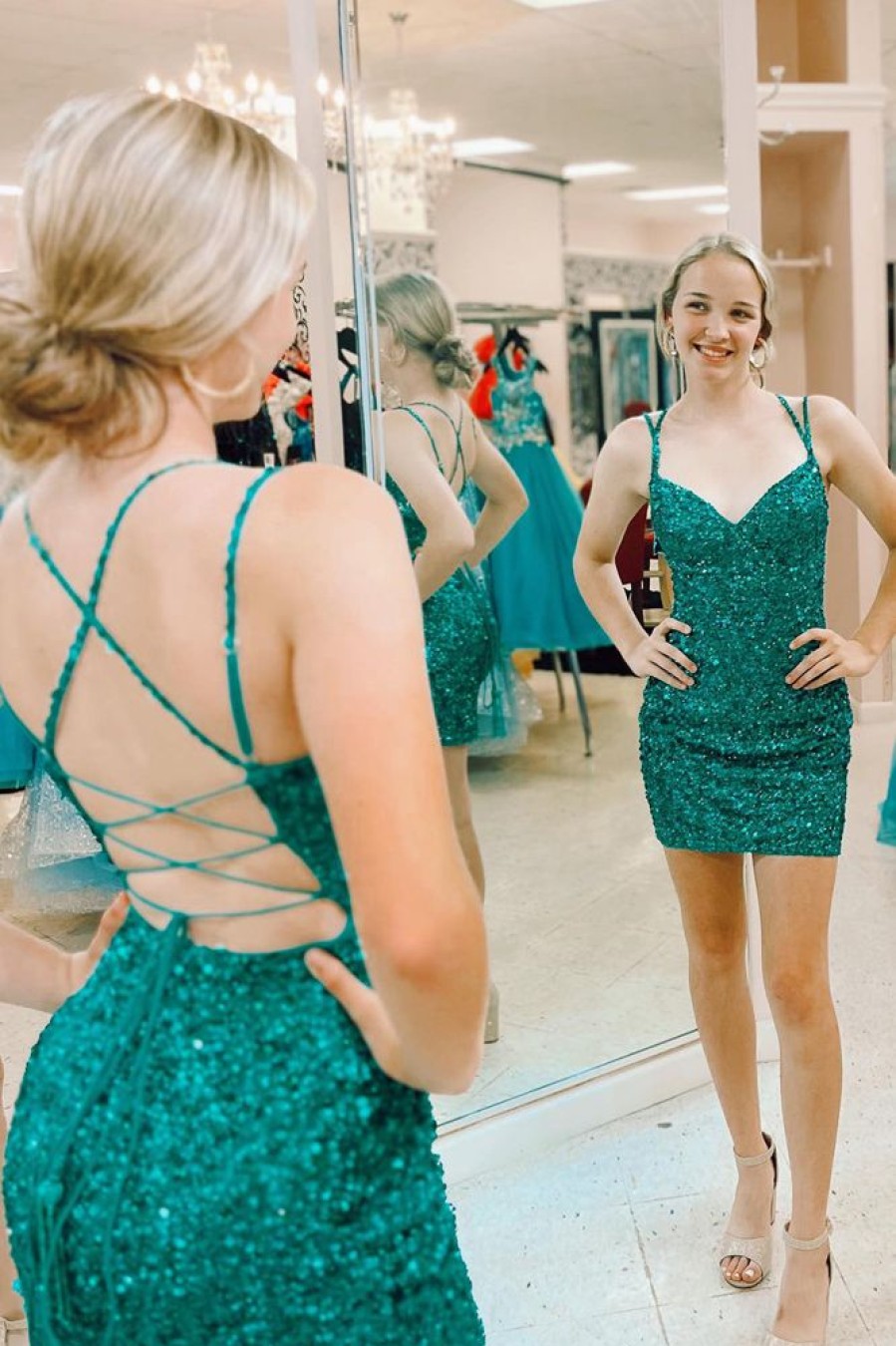 Homrain Sparkly Sequins Lace-Up Back Tight Short Homecoming Dress | Green Hoco Dresses