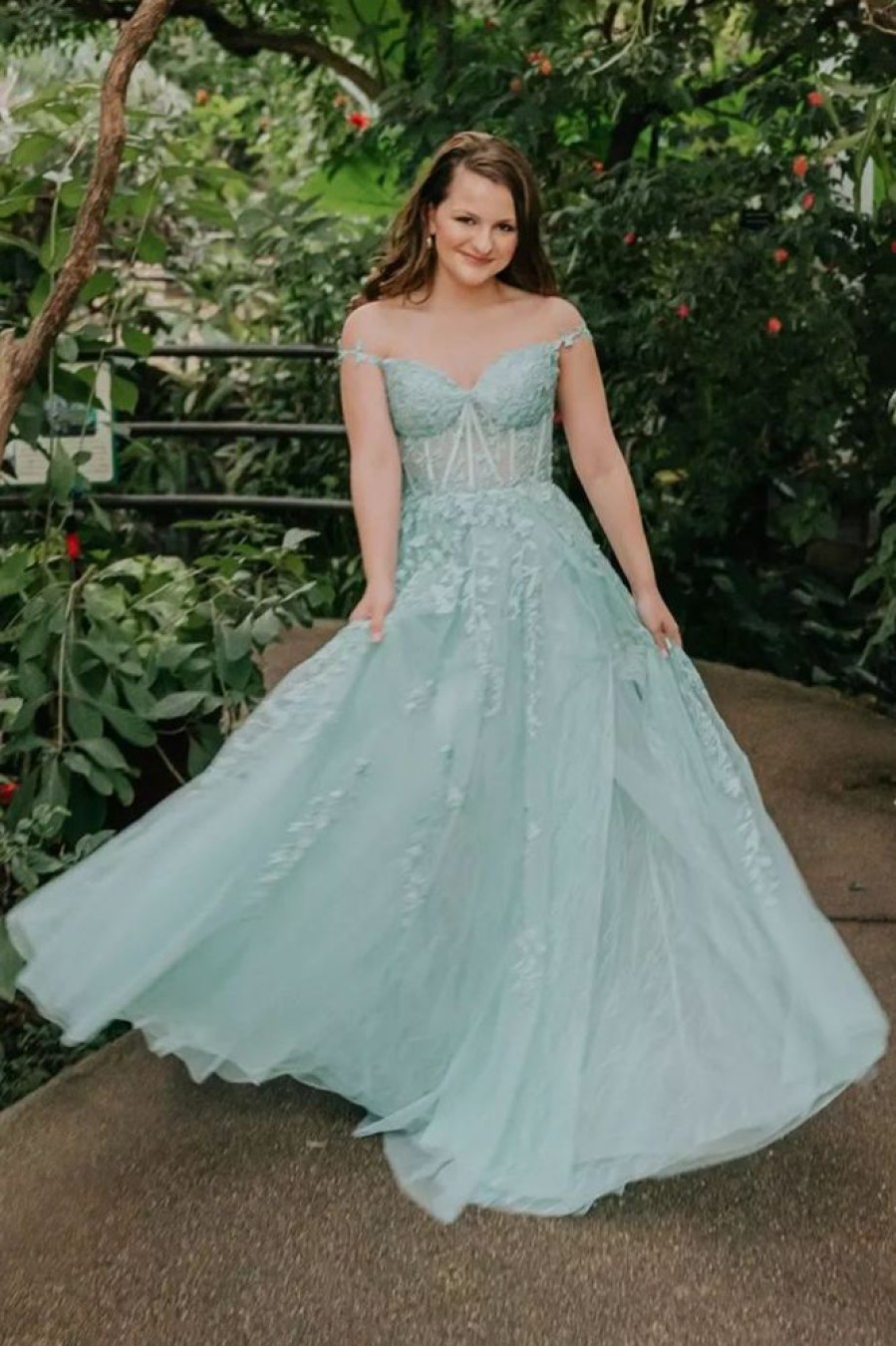 Homrain Off The Shoulder Prom Dress With Appliques | Green Prom Dresses