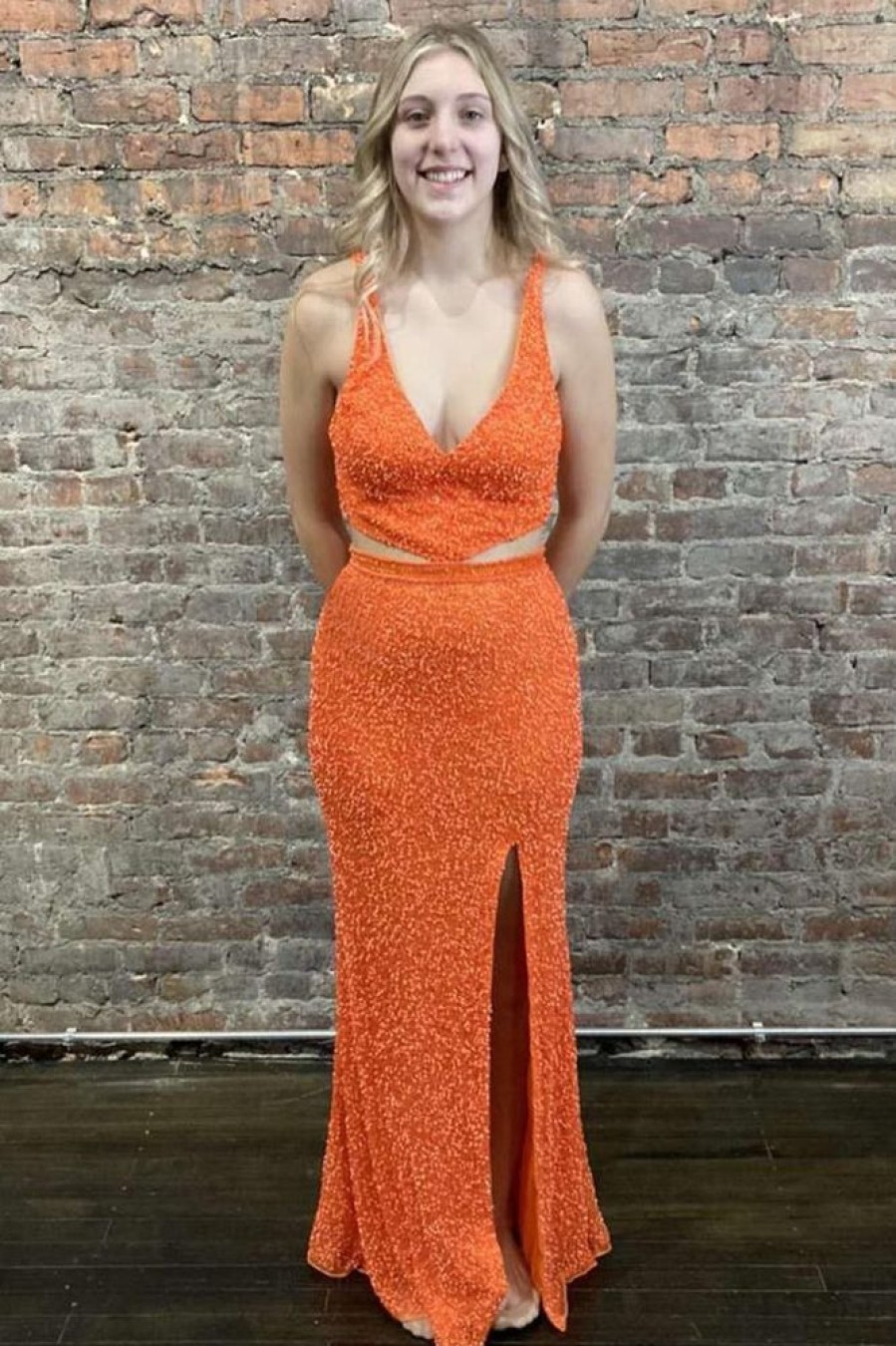 Homrain Sheath Deep V Neck Sequins Backless Long Prom Dress | Orange Prom Dresses