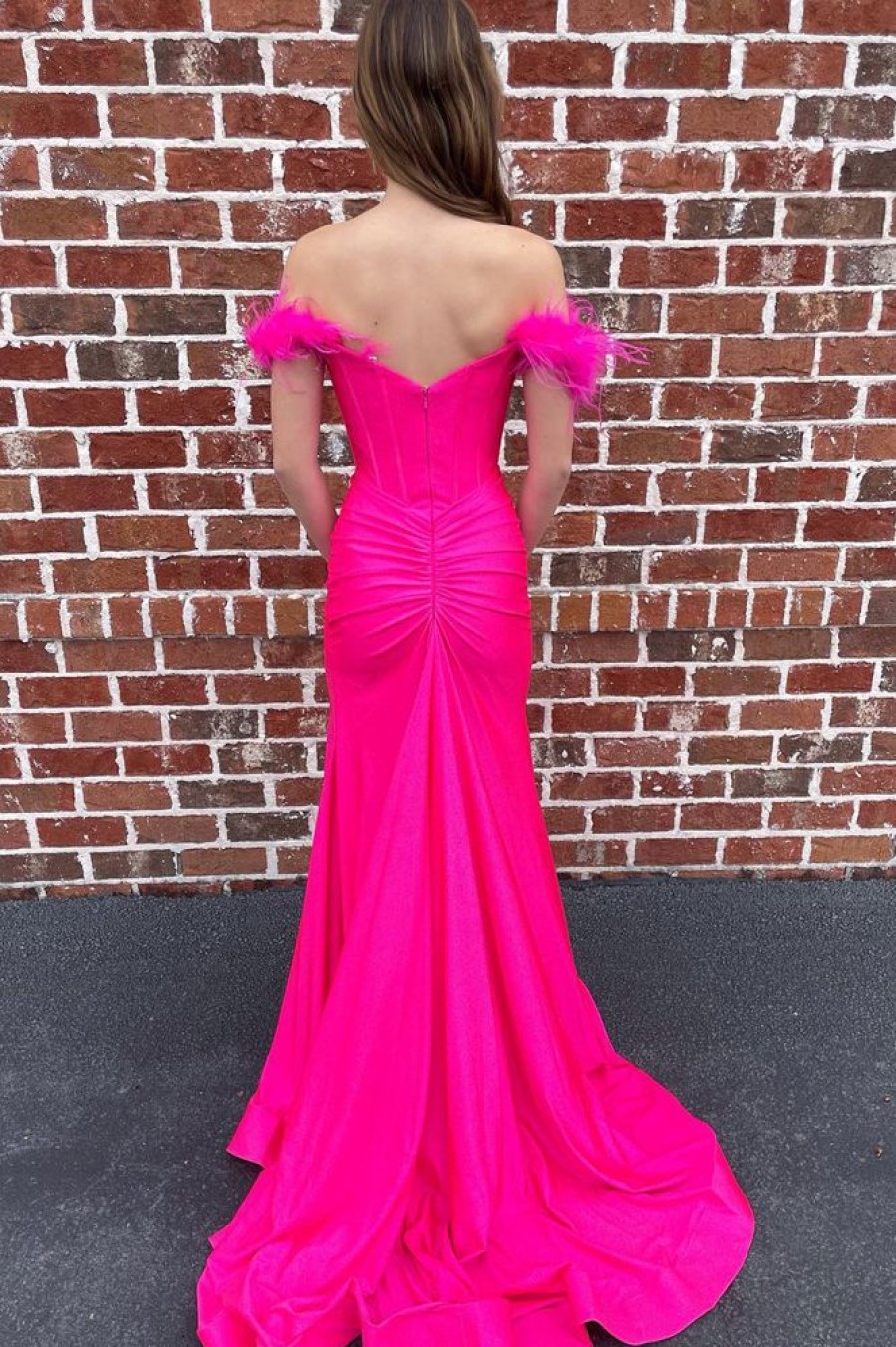 Homrain Off The Shoulder Mermaid Long Prom Dress With Feathers | Hot Pink Prom Dresses