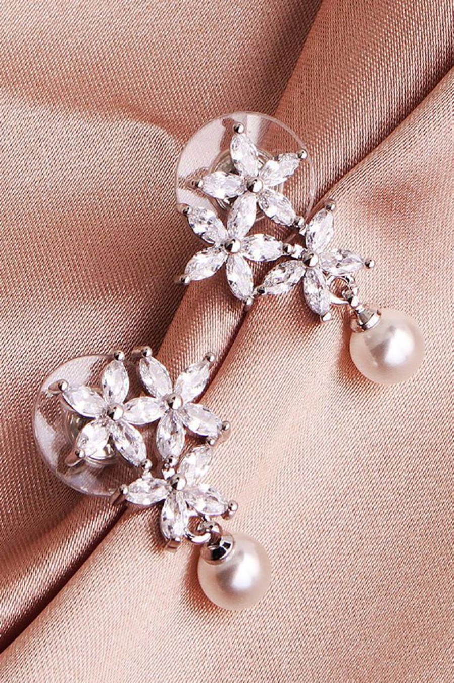 Homrain Flower Pearl Rhinestone Earrings | Earrings