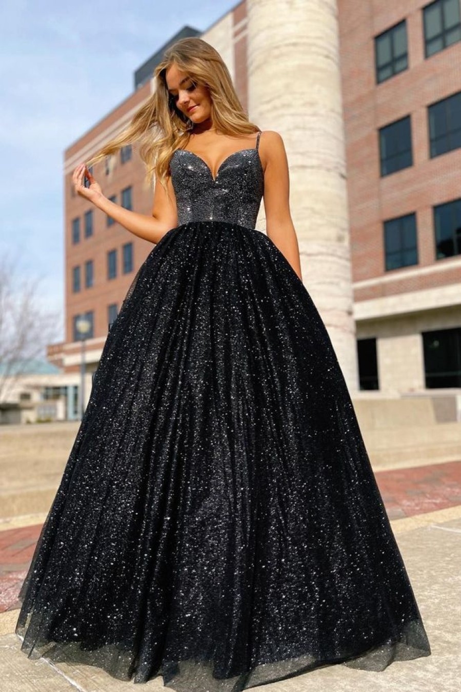 Homrain Sparkly Spaghetti Straps A-Line Prom Dress | Black Prom Dresses