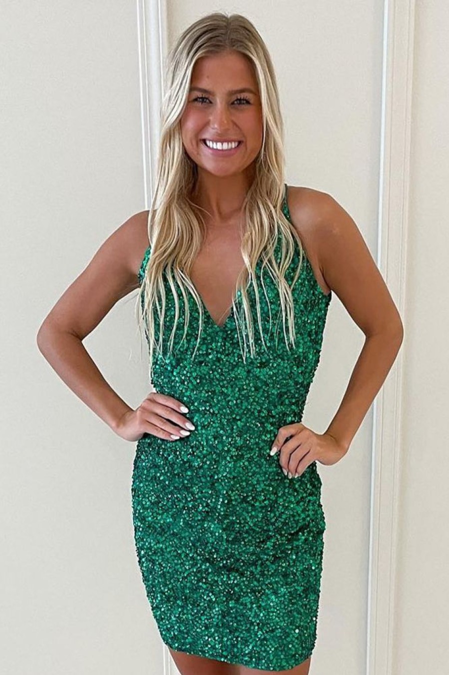 Homrain Backless Spaghetti Straps Tight Short Homecoming Dress | Green Hoco Dresses