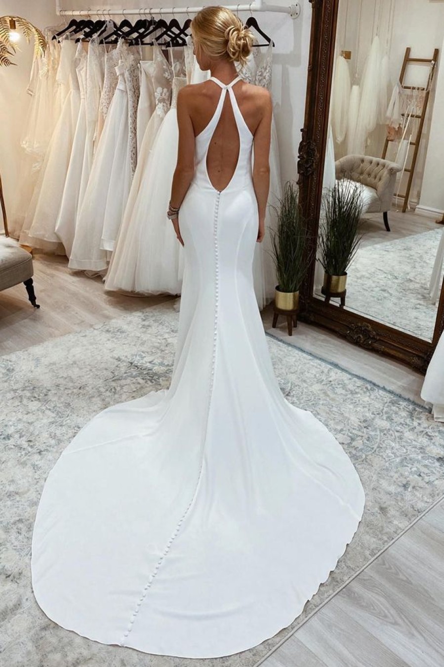 Homrain Simple Halter Open Back Long Wedding Dress | Beach Wedding Dresses