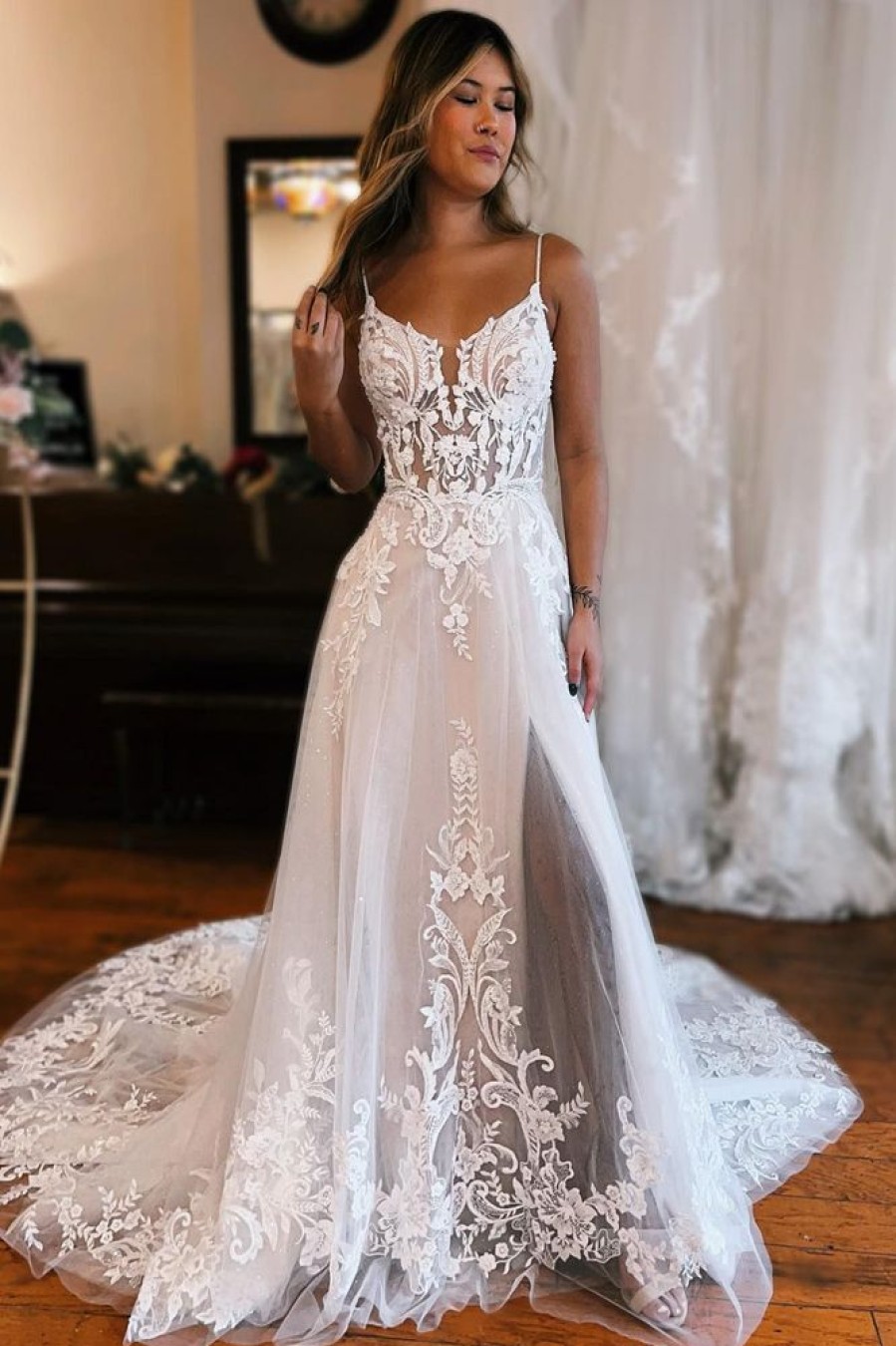 Homrain Detachable Sleeve High Slit A-Line Wedding Dress With Appliques | Lace Wedding Dresses