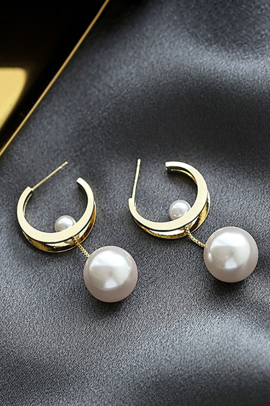 Homrain Statement Delicate Pearl Sliding Stud Earrings | Earrings