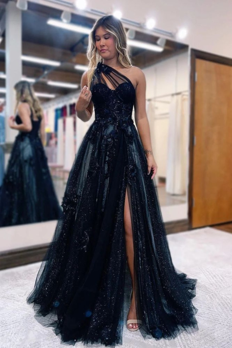 Homrain A Line One Shoulder Long Prom Dress With Appliques | Black Prom Dresses