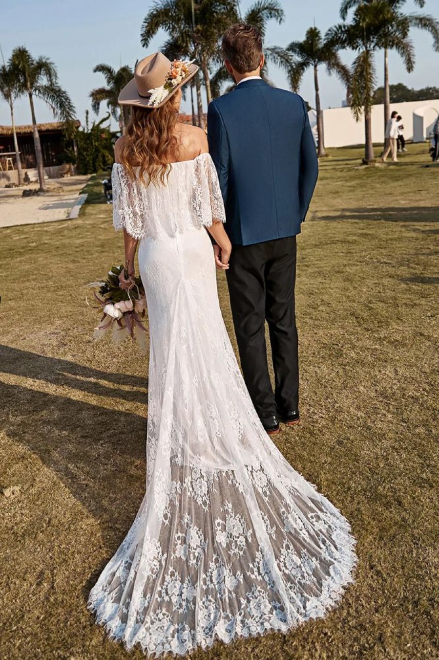 Homrain Mermaid Off The Shoulder Lace Boho Wedding Dress With Sweep Train | Lace Wedding Dresses