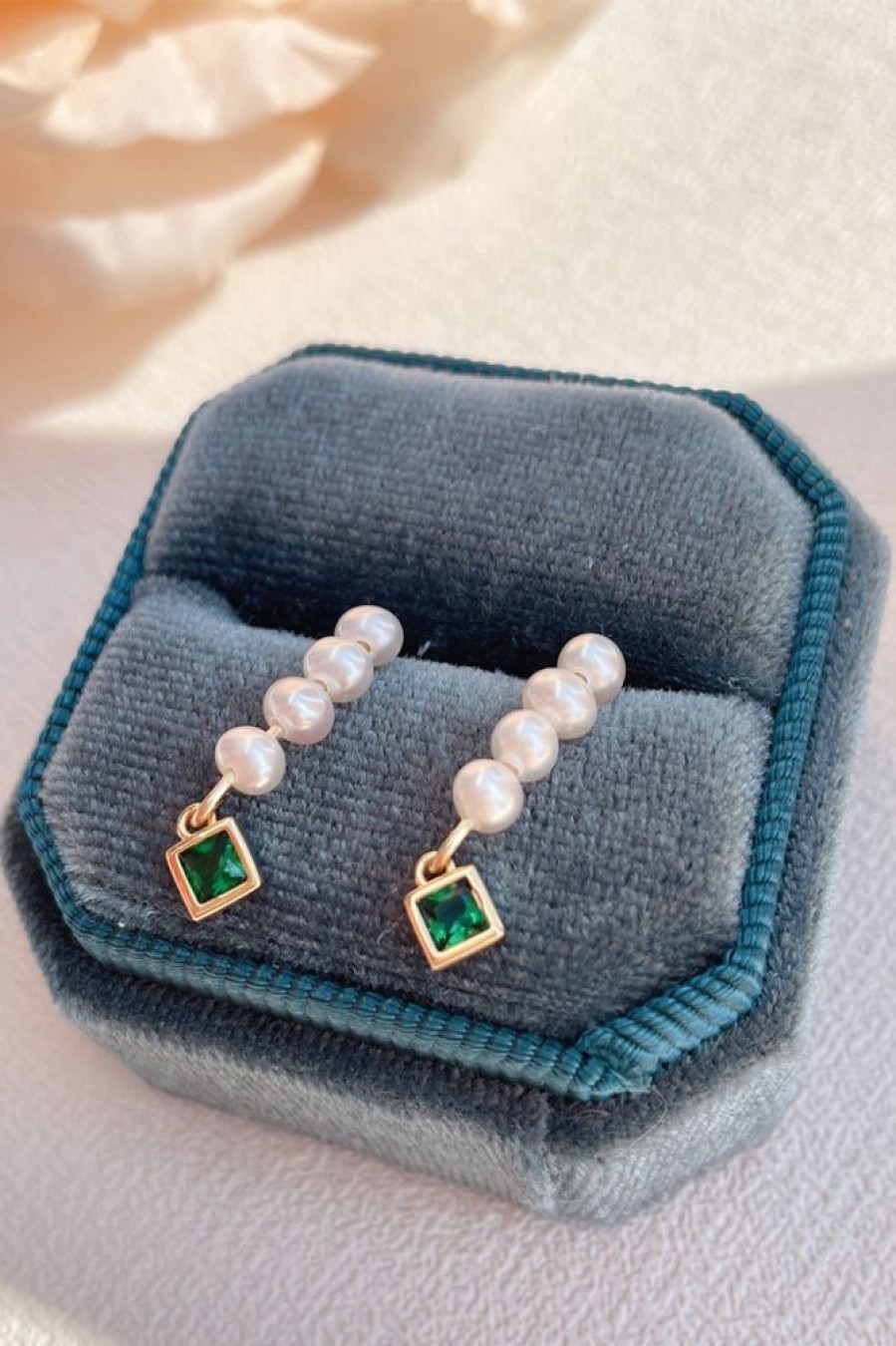 Homrain Natural Pearls Earings With Green Rhinestone | Bridal Accessories