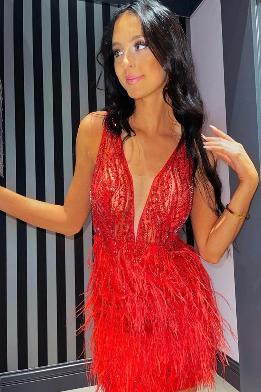 Homrain Beaded Sequins Tight Homecoming Dress With Feathers | Red Hoco Dresses