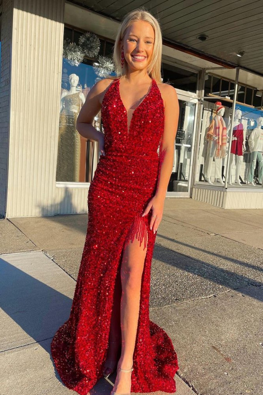 Homrain Mermaid Deep V Neck Sequins Long Prom Dress With Open Back | Red Prom Dresses