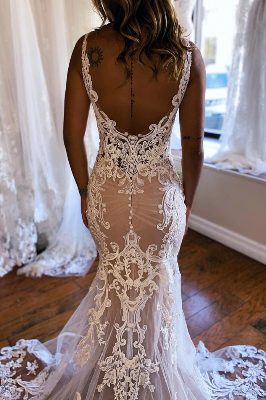 Homrain V-Neck Mermaid Long Lace Wedding Dress | Lace Wedding Dresses