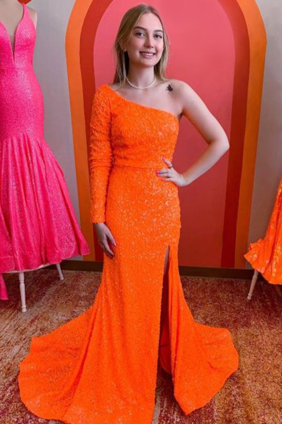 Homrain One Shouder Long Sleeves Sequins Mermaid Prom Dress With Slit | Orange Prom Dresses