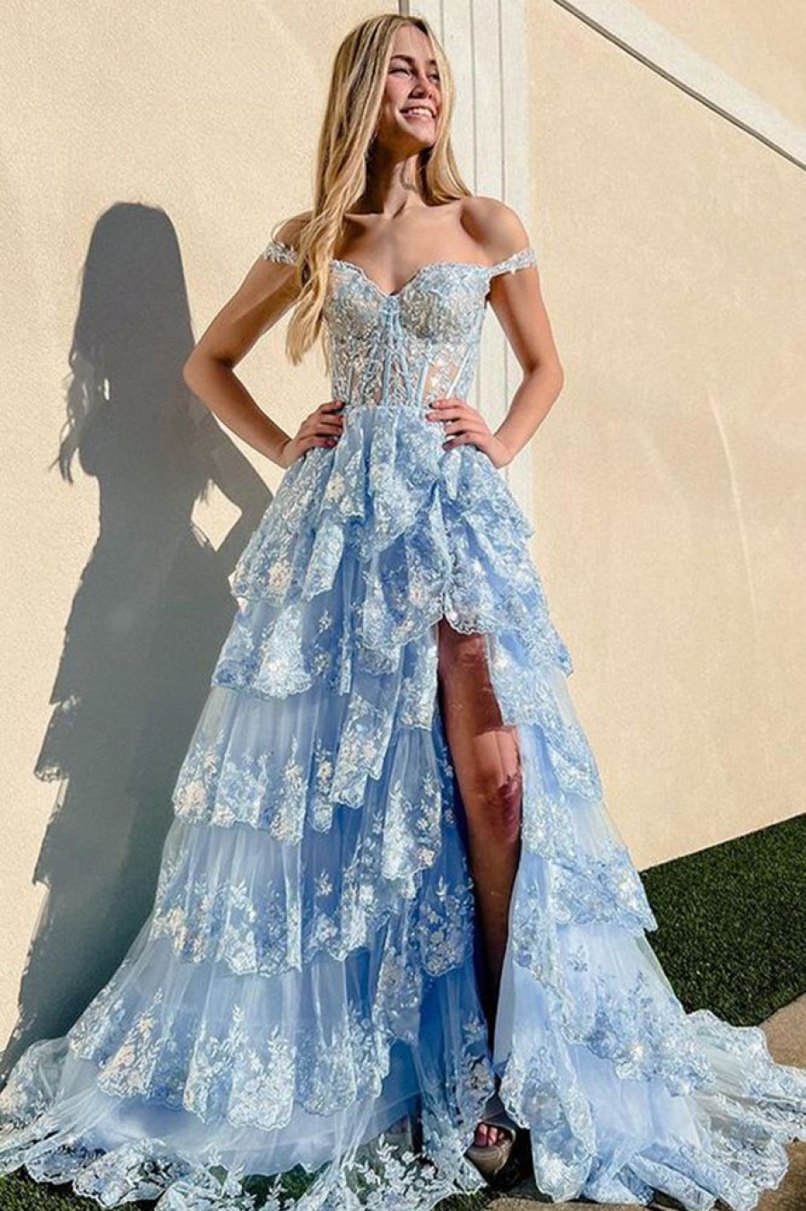 Homrain Corset Tiered Lace Prom Dress With Slit | Blue Prom Dresses