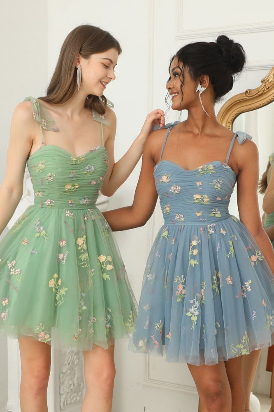 Homrain Cute Princess Embroidery Tulle Short Homecoming Dress | Green Prom Dresses