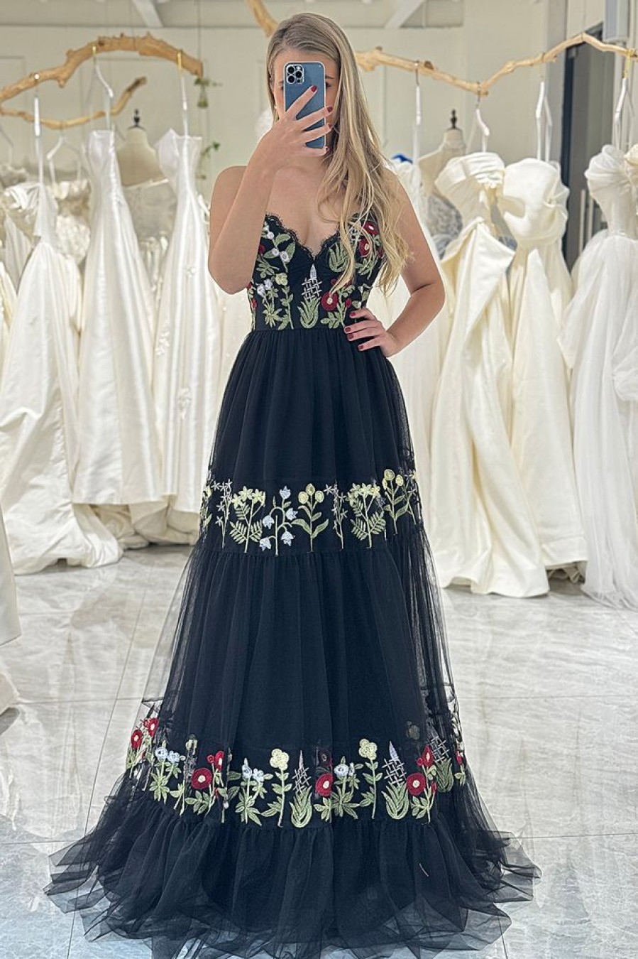 Homrain A Line Backless Long Prom Dress With Appliques | Black Prom Dresses