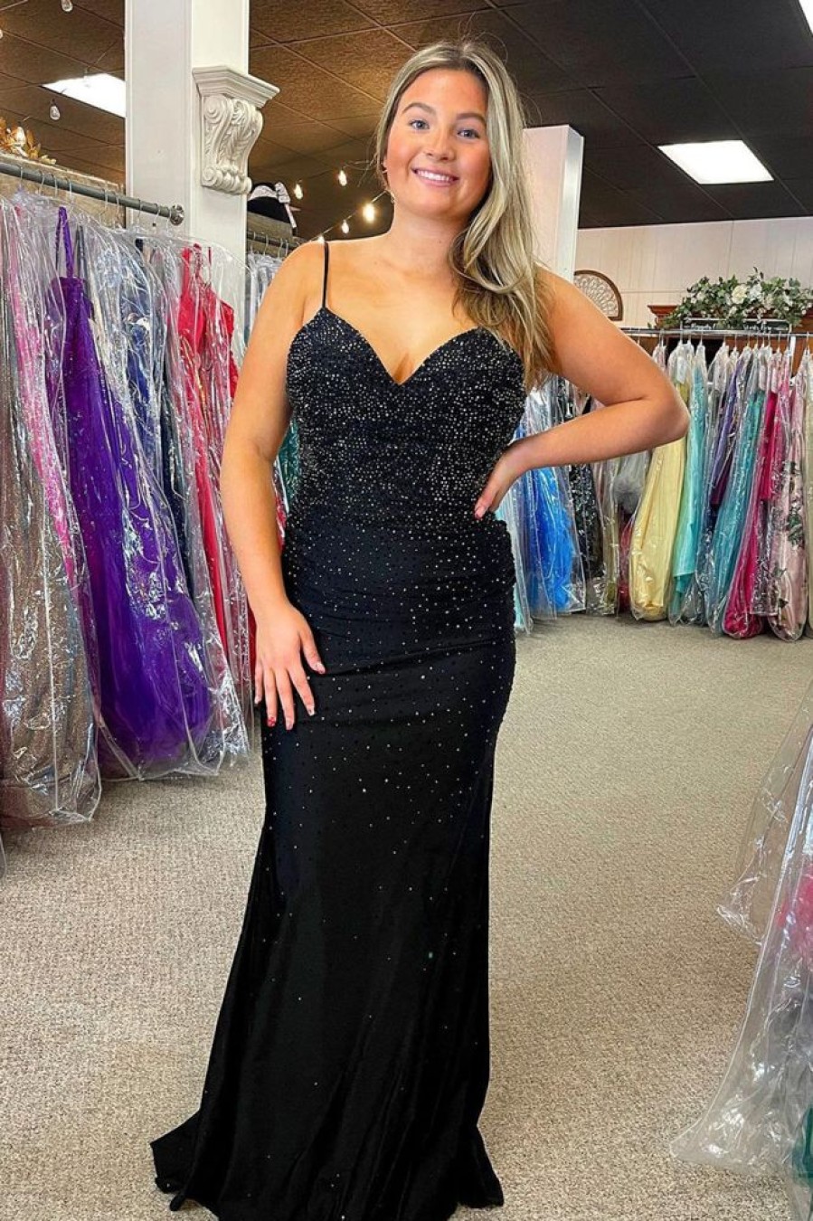 Homrain Beaded Spaghetti Straps Plus Size Prom Dress | Black Prom Dresses