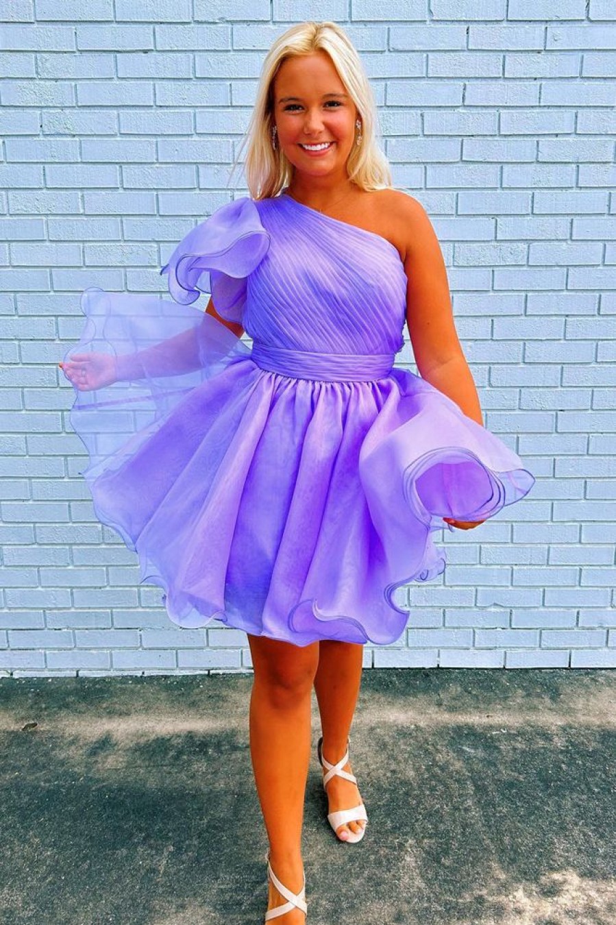 Homrain A-Line One Shoulder Organza Homecoming Dress With Ruffle | Purple Hoco Dresses