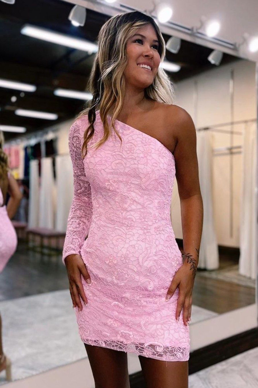 Homrain One Shoulder One Sleeve Lace Backless Tight Short Homecoming Dress | Pink Hoco Dresses