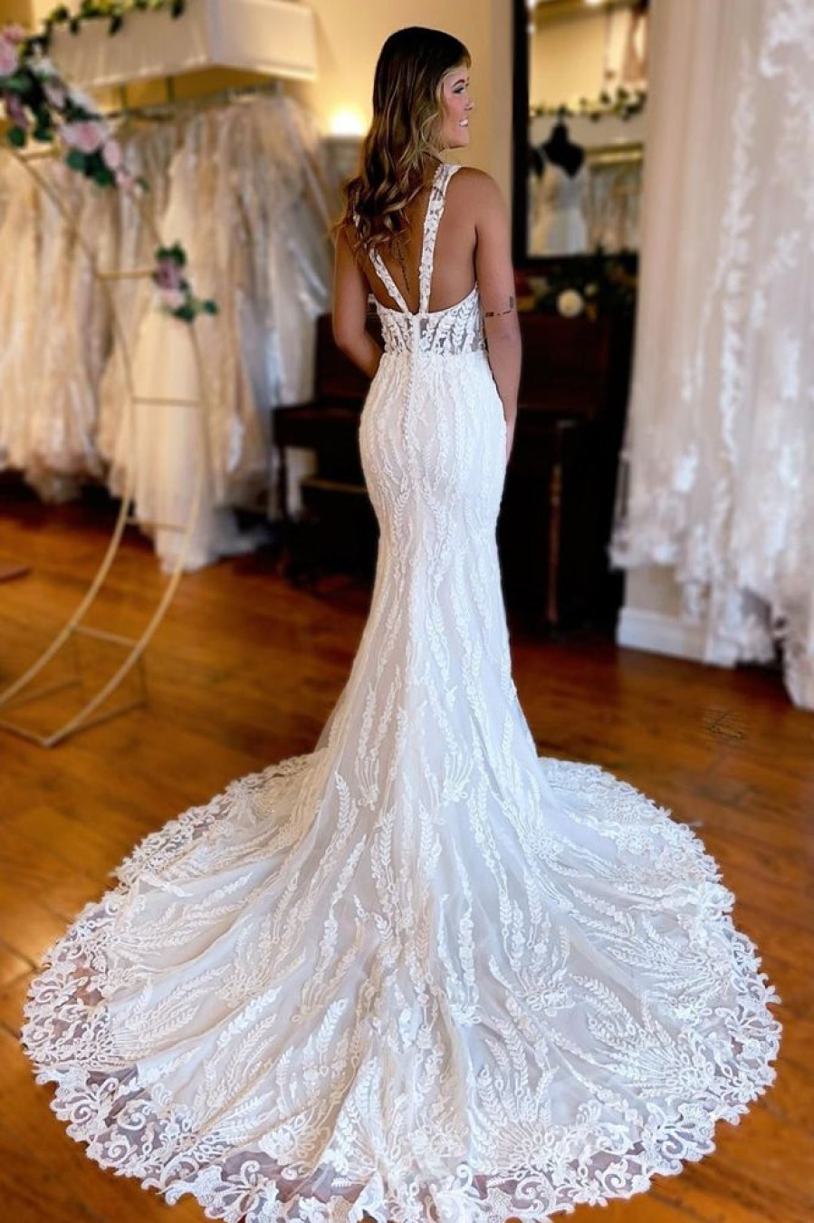 Homrain V-Neck Sheath Long Lace Wedding Dress With Slit | Mermaid Wedding Dresses