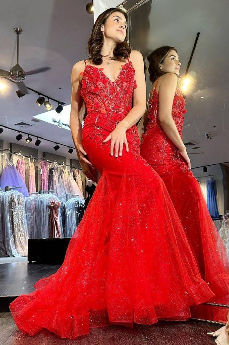 Homrain Mermaid Long Corset Prom Dress With Appliques | Red Prom Dresses