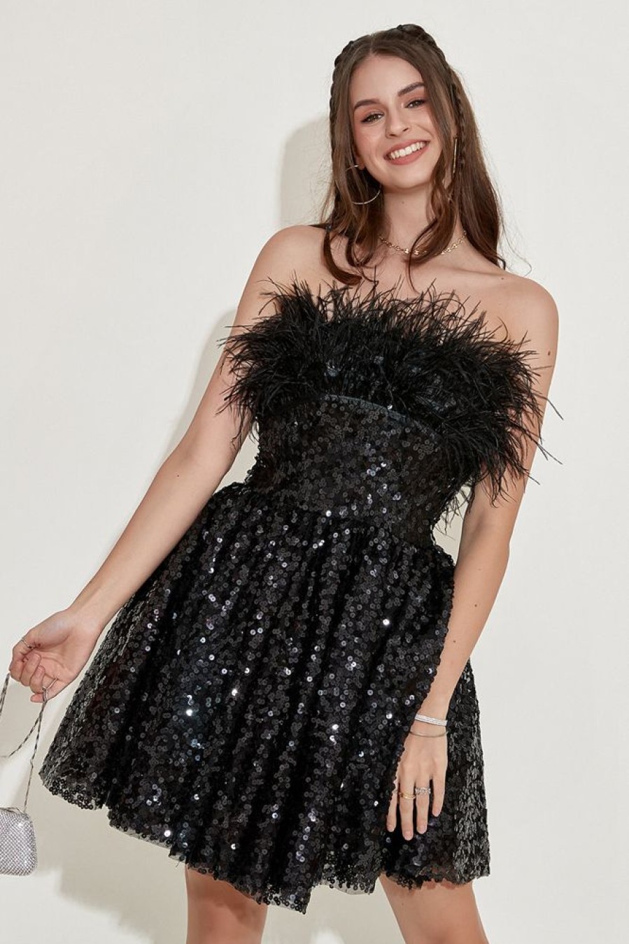 Homrain Strapless Cocktail Dress With Feathers | Black Hoco Dresses