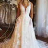 Homrain V-Neck A-Line Tulle Wedding Dress With Pockets | Lace Wedding Dresses