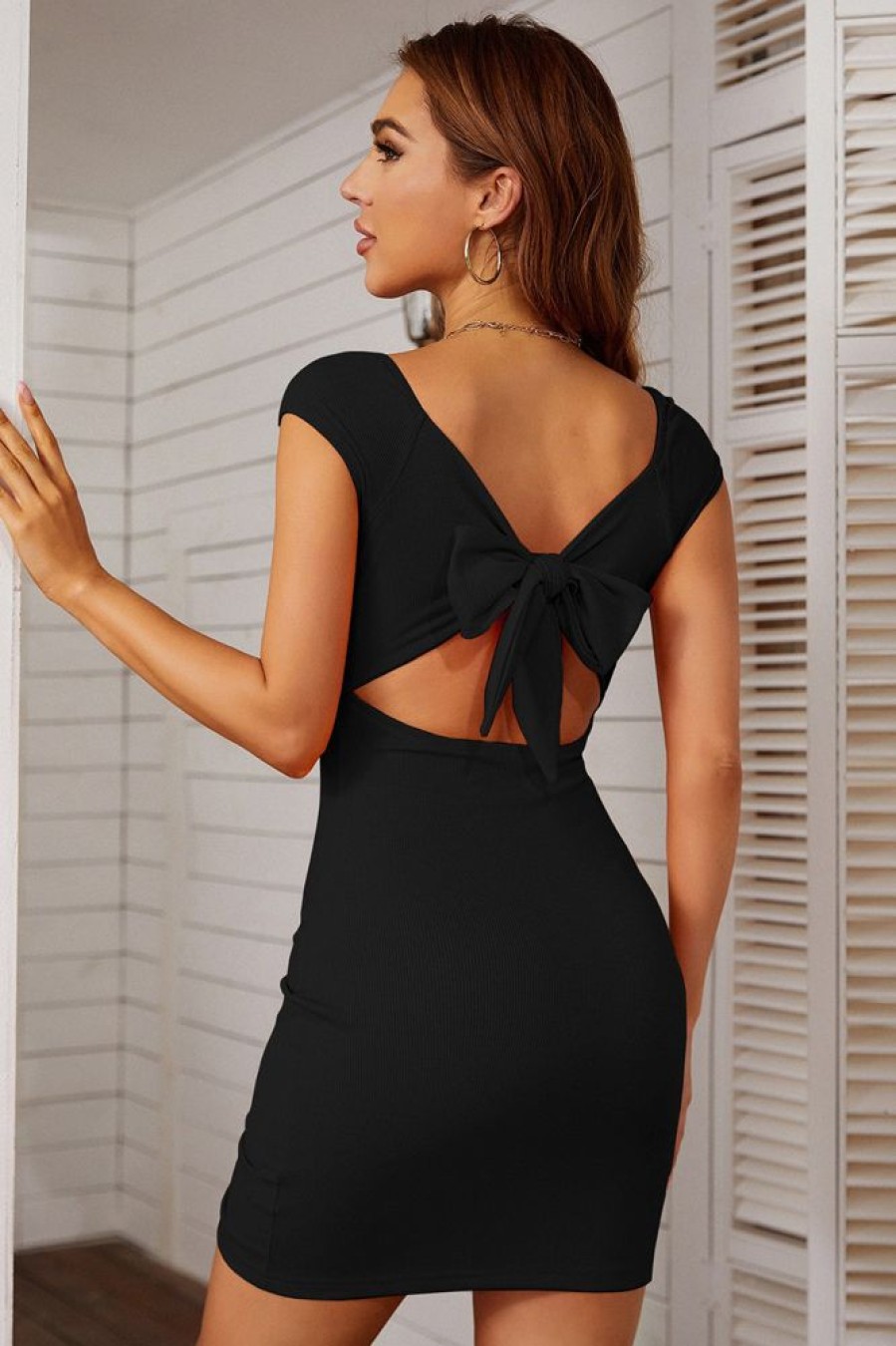 Homrain Hollow-Out Bodycon Mini Dress With Slit | Black Hoco Dresses