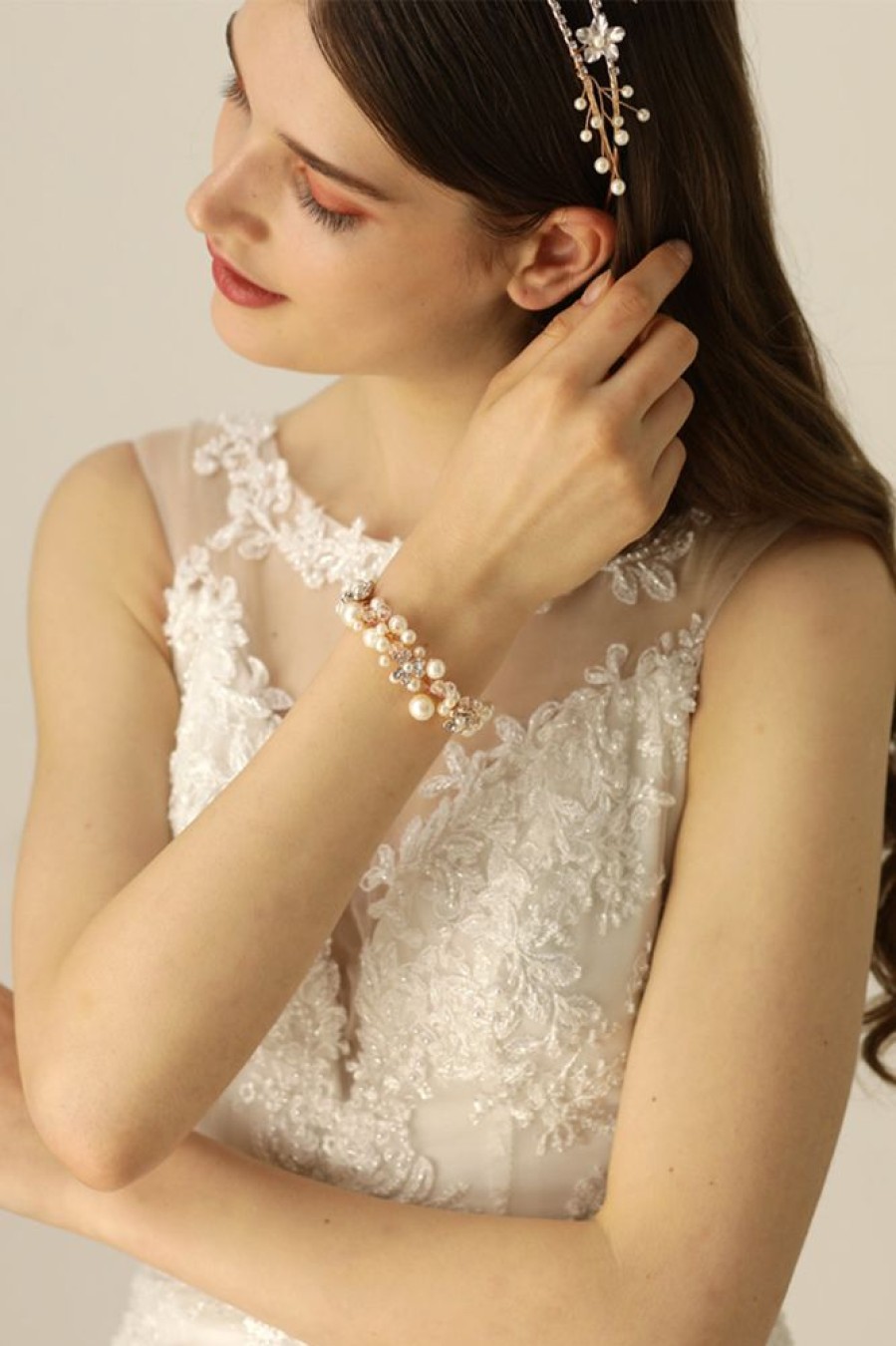 Homrain Bride And Bridesmaids Sisters Pearl Wrist | Bridal Accessories