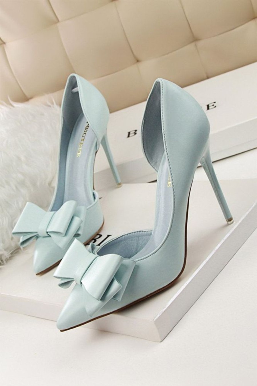 Homrain Sweet Bow Pointed Side Hollow High Heels | Shoes