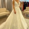 Homrain A-Line Long Wedding Dress With Appliques | Lace Wedding Dresses