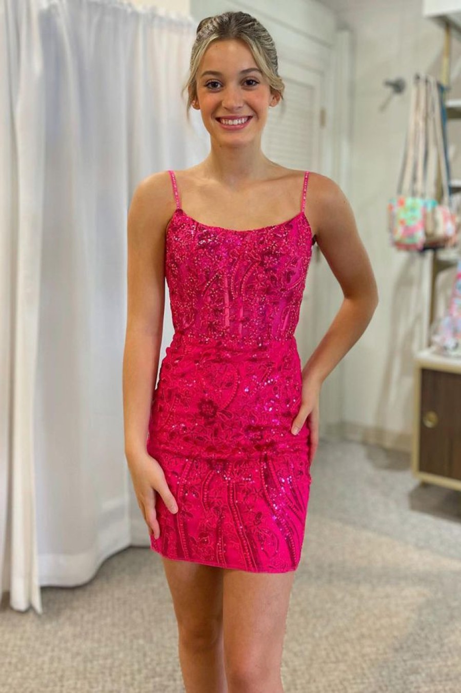 Homrain Sparkly Sequined Lace Tight Short Homecoming Dress | Pink Hoco Dresses