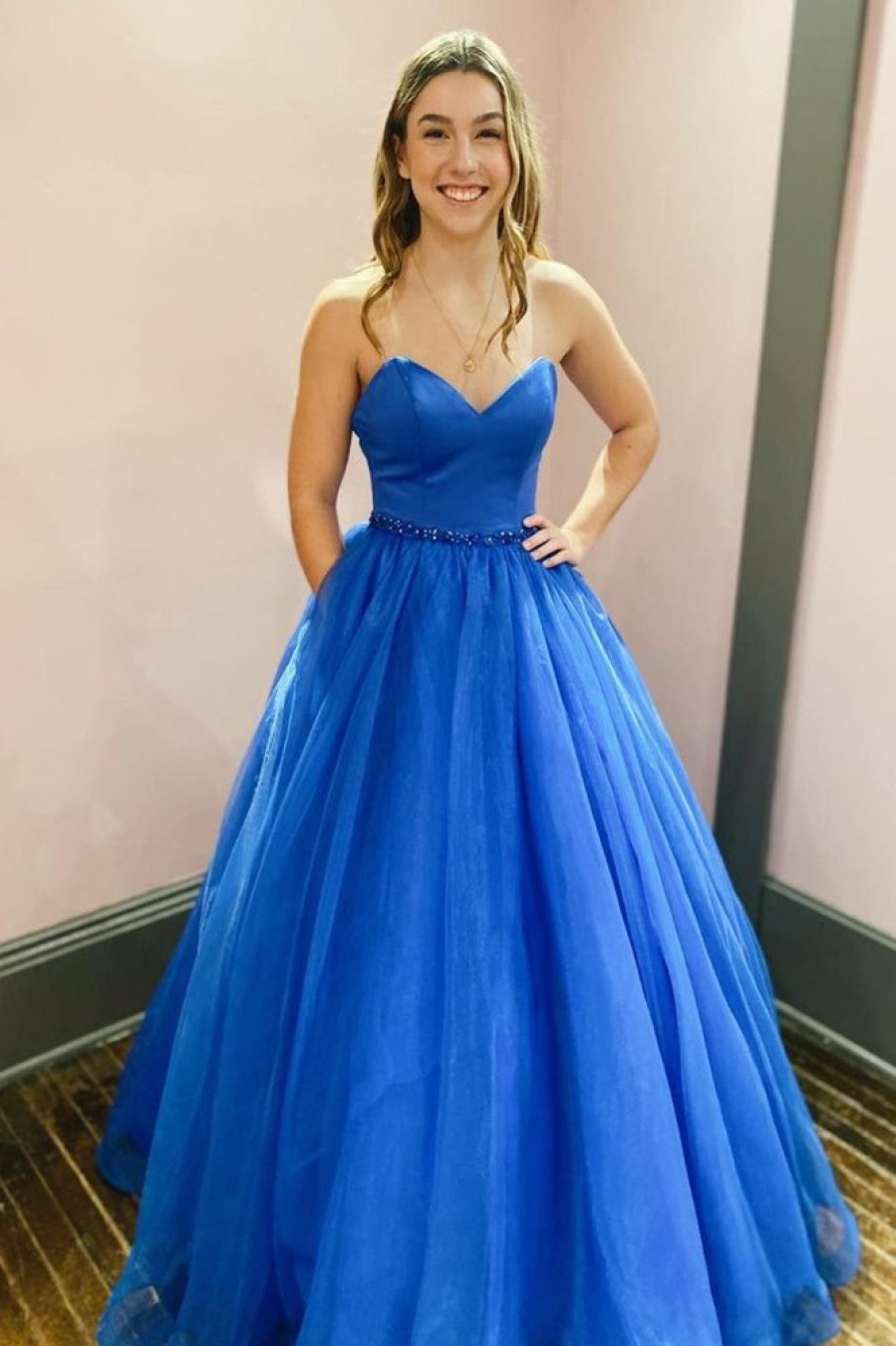 Homrain A Line Sweetheart Long Prom Dress With Beading And Pockets | Blue Prom Dresses