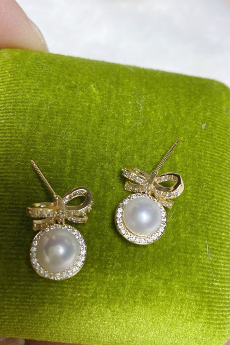 Homrain Natural Fresh Pearl Bow Stud Earrings | Earrings