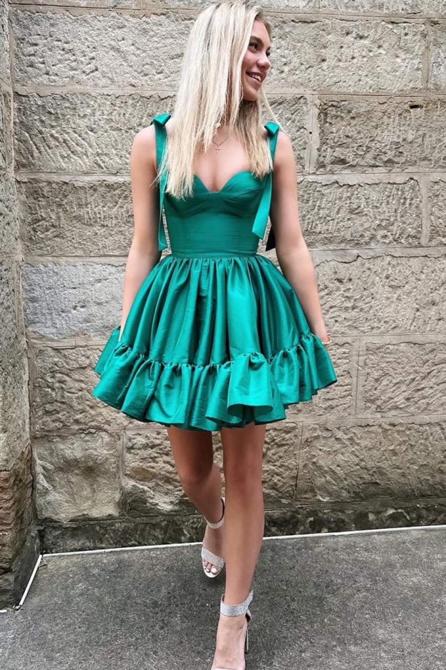 Homrain Simple Corset A-Line Ruched Short Homecoming Dress | Green Hoco Dresses