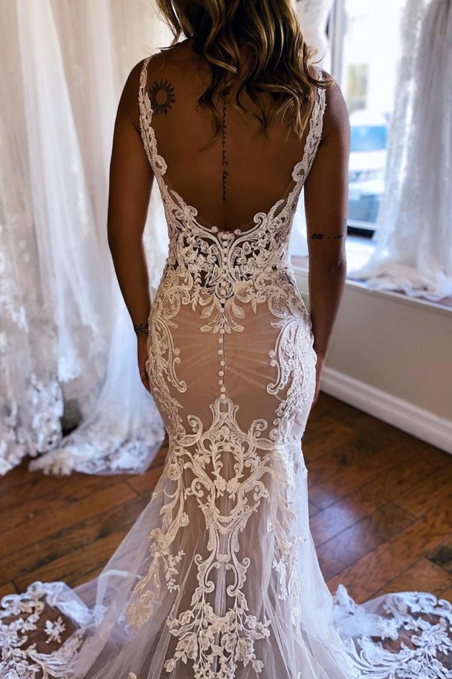 Homrain V-Neck Mermaid Long Lace Wedding Dress | Mermaid Wedding Dresses