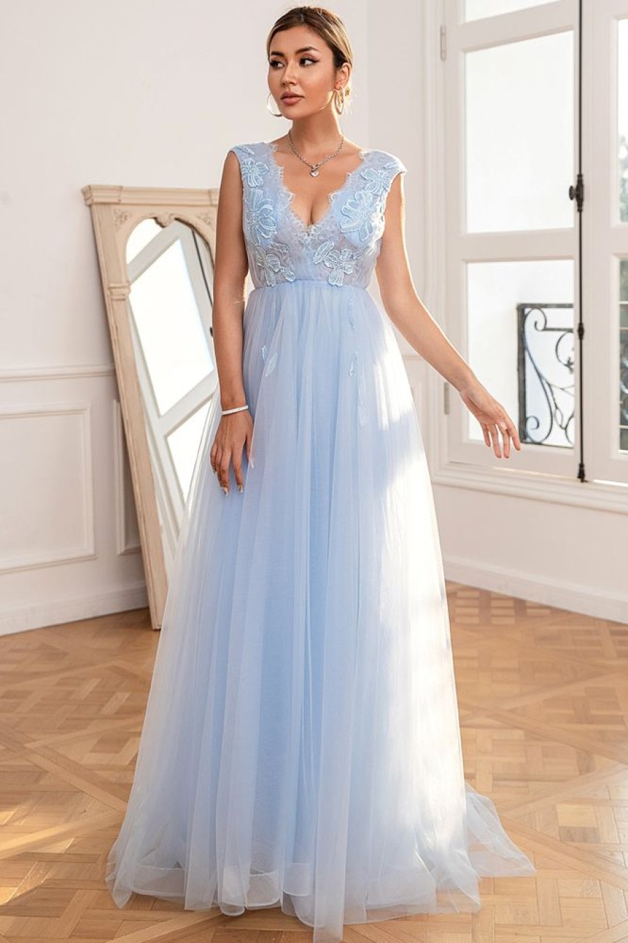 Homrain Backless Long Prom Dress With Appliques | Blue Prom Dresses