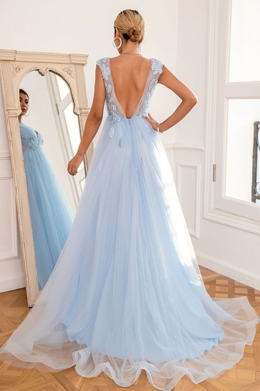 Homrain Backless Long Prom Dress With Appliques | Blue Prom Dresses