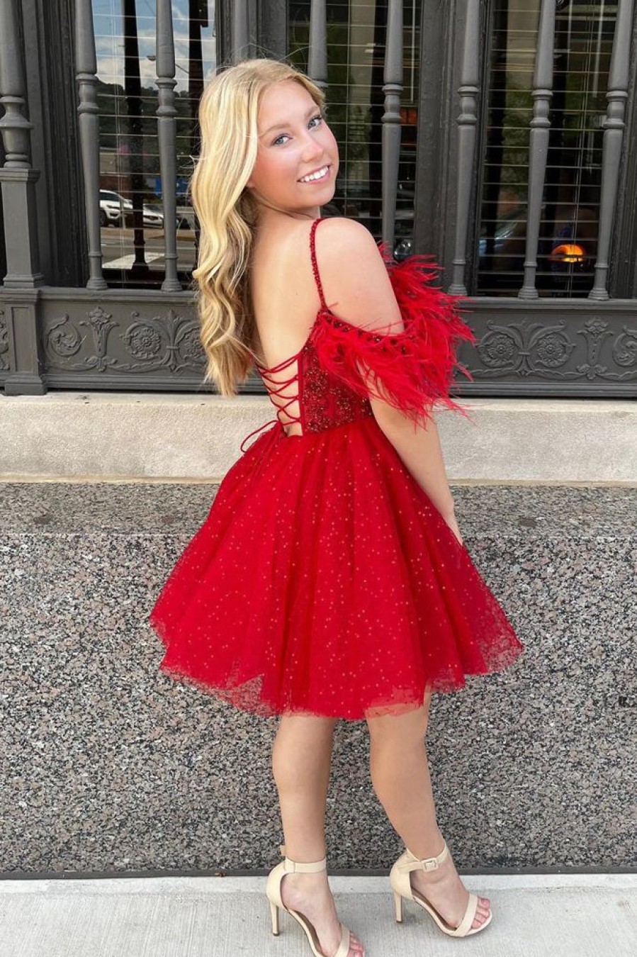 Homrain Sparkly Corset A-Line Short Homecoming Dress With Feathers | Red Hoco Dresses