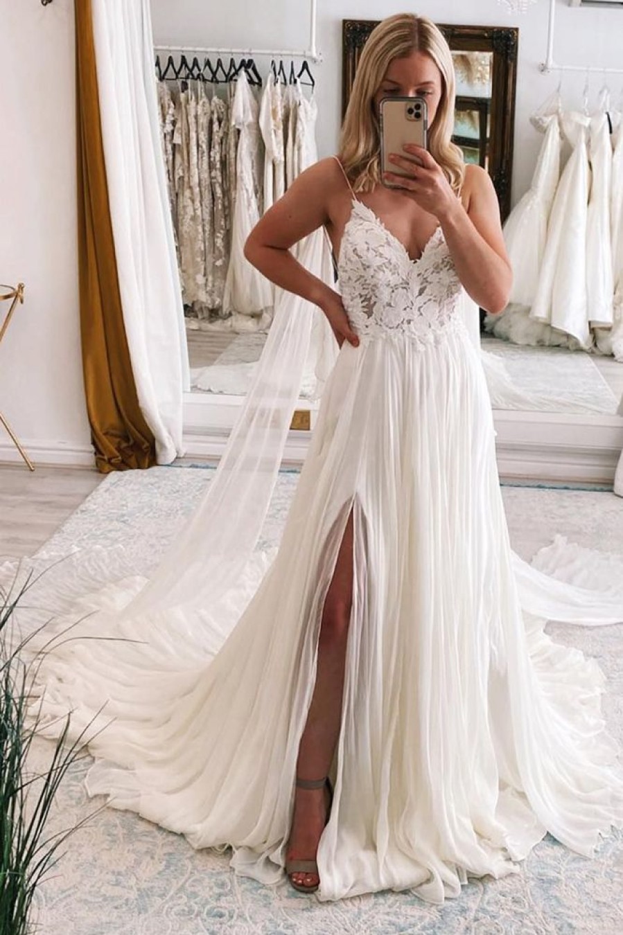 Homrain A-Line Watteau Train Boho Long Chiffon Wedding Dress With Lace | Simple Wedding Dresses