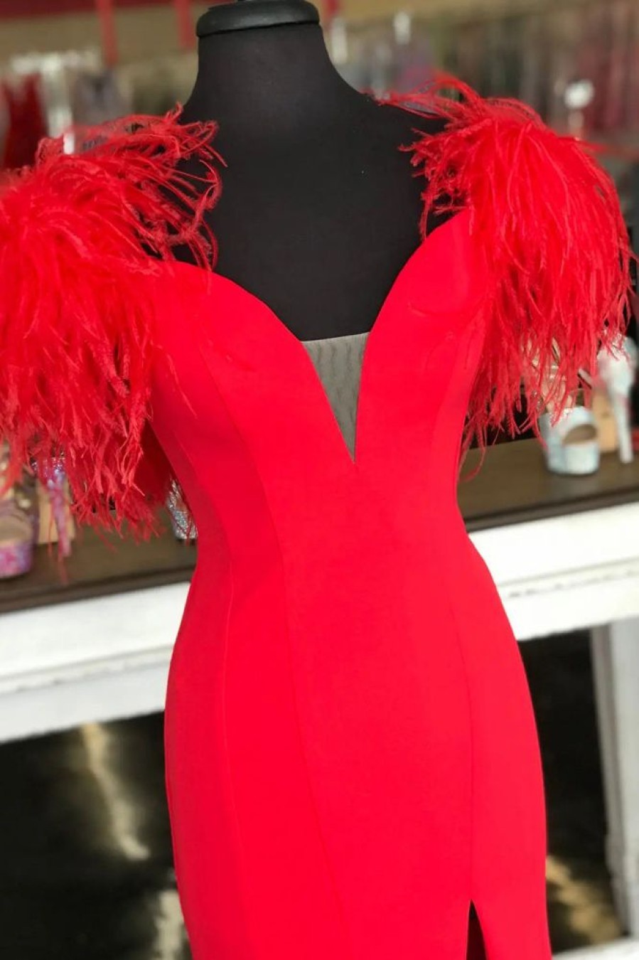 Homrain Mermaid Long Prom Dress With Feathers | Red Prom Dresses