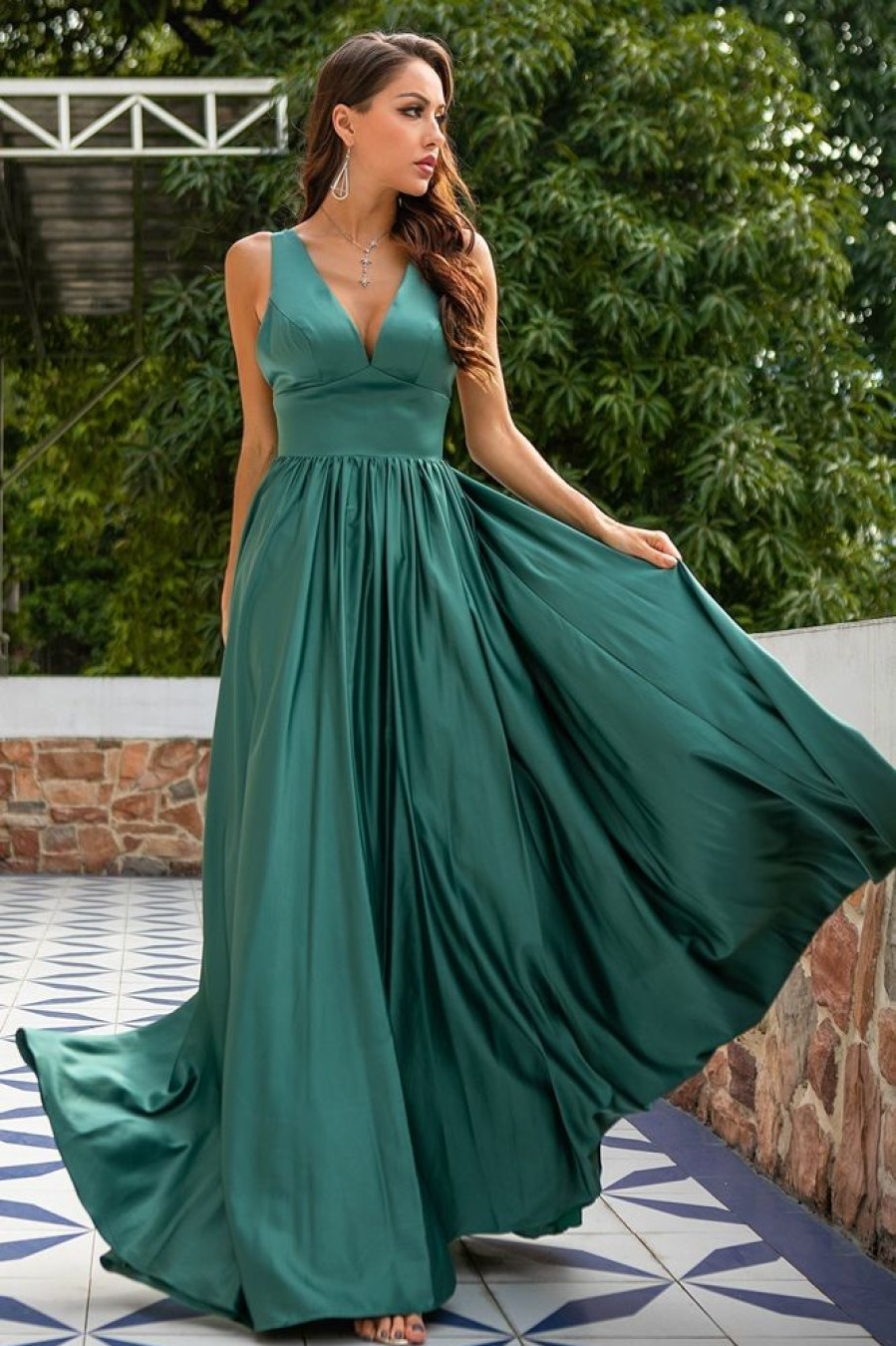 Homrain Deep V Neck Long Bridesmaid Dress | Green Prom Dresses