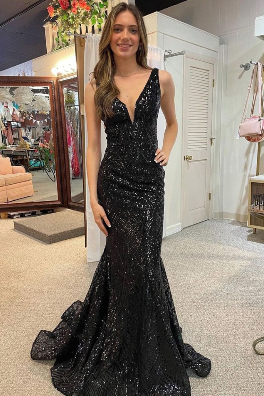 Homrain Mermaid Deep V Neck Sequins Long Prom Dress With Open Back | Black Prom Dresses